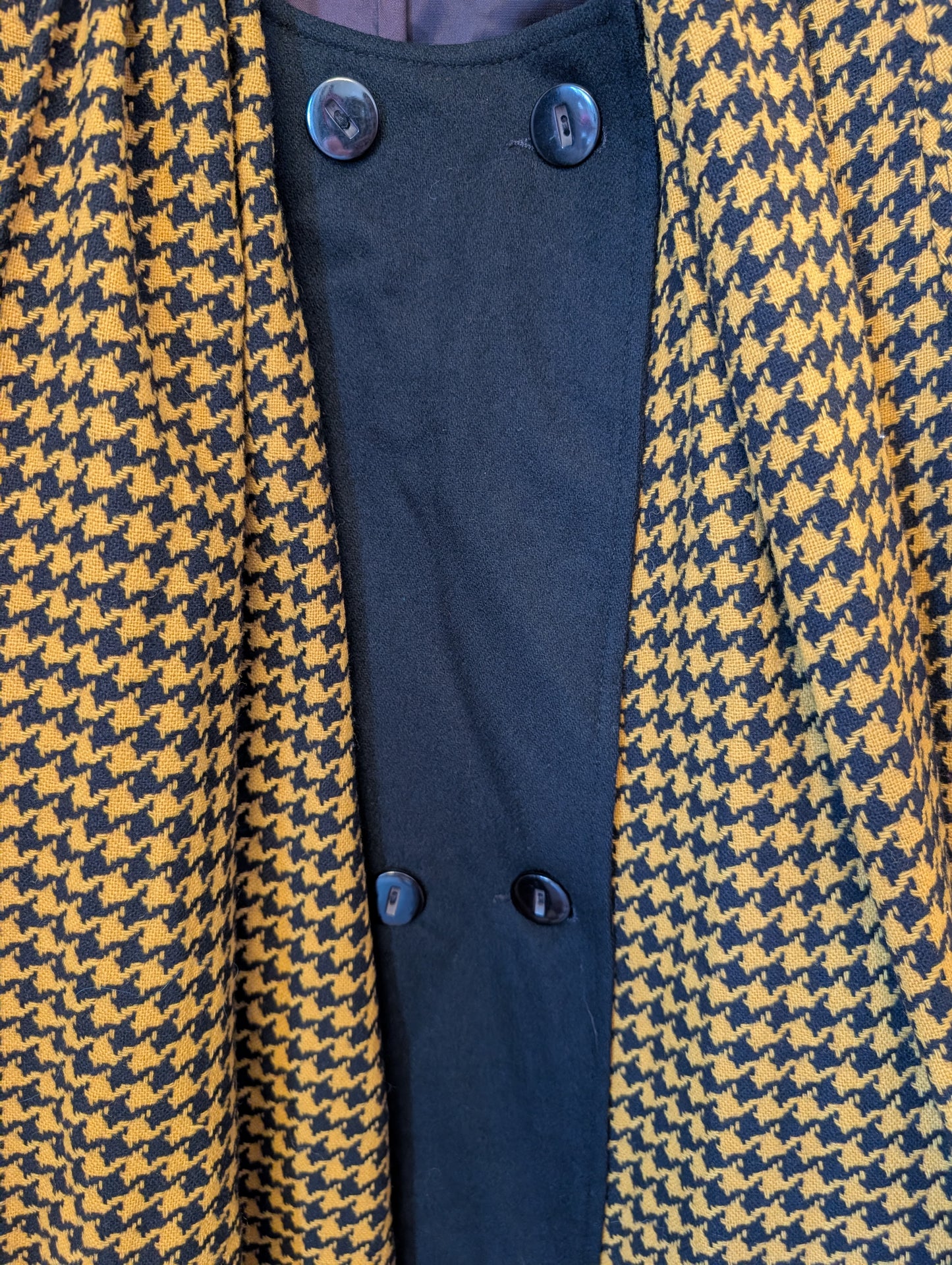90s Houndstooth Swing Coat