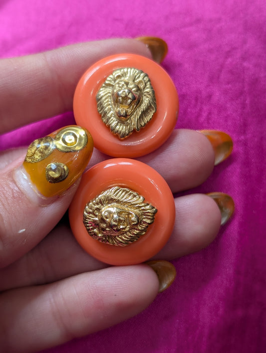 80s Coral Lion Clip-on Earrings