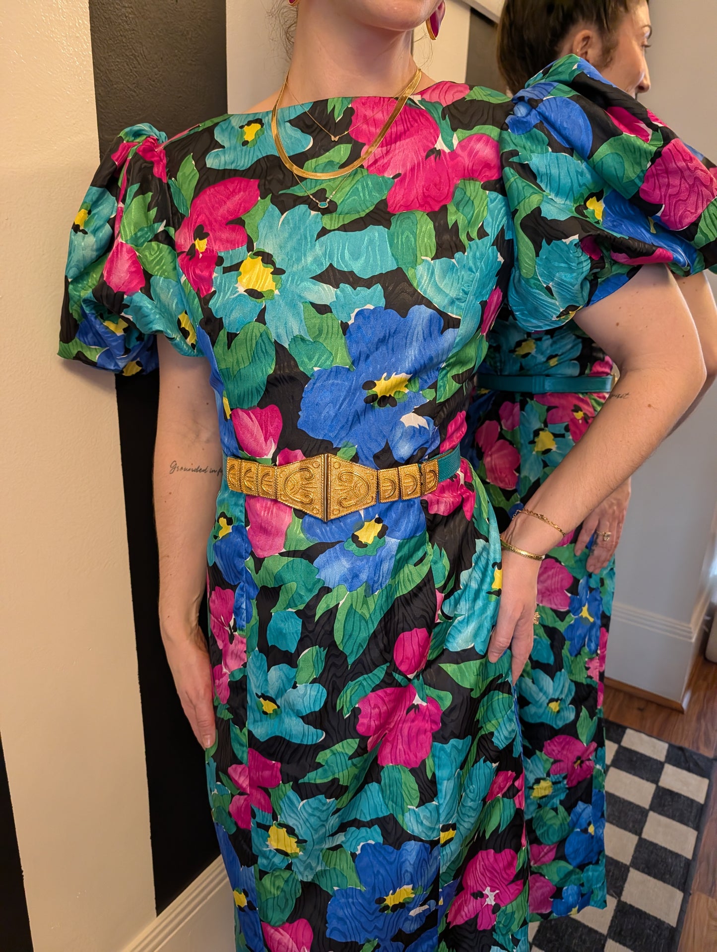90s Puff Shoulder Floral Dress